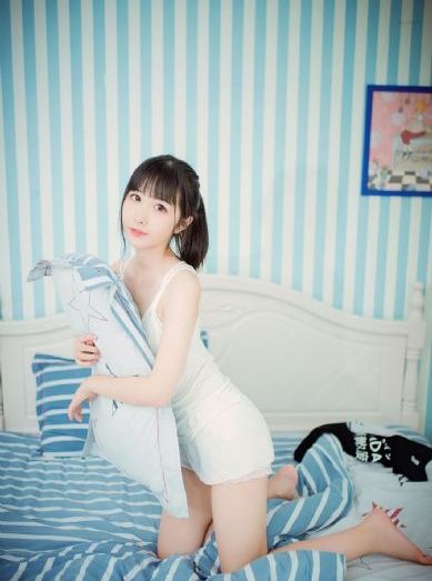 十月围城电影免费观看高清_BD韩语在线手机播放